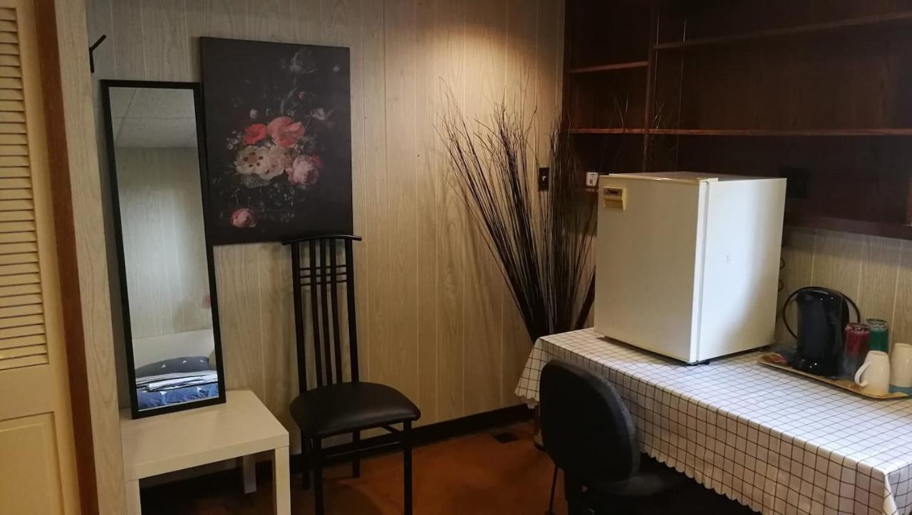 Burnaby East Home エクステリア 写真