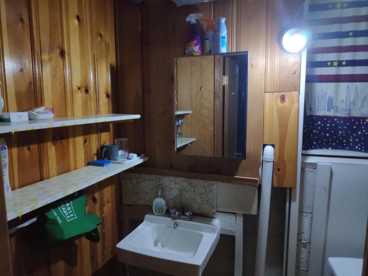 Burnaby East Home エクステリア 写真