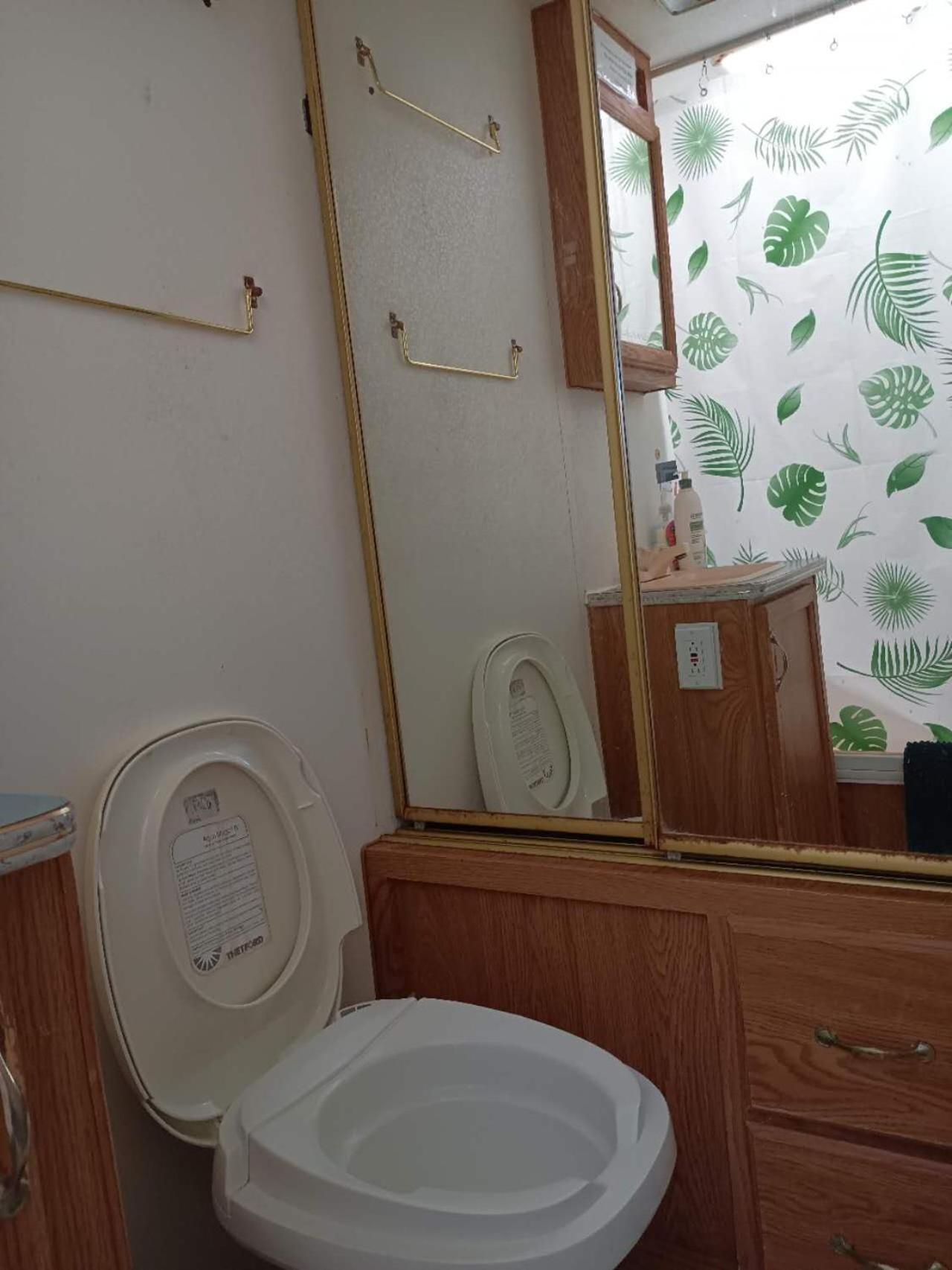 Burnaby East Home エクステリア 写真